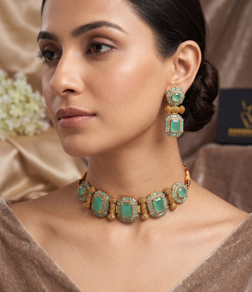 Hala Heritage Choker Set