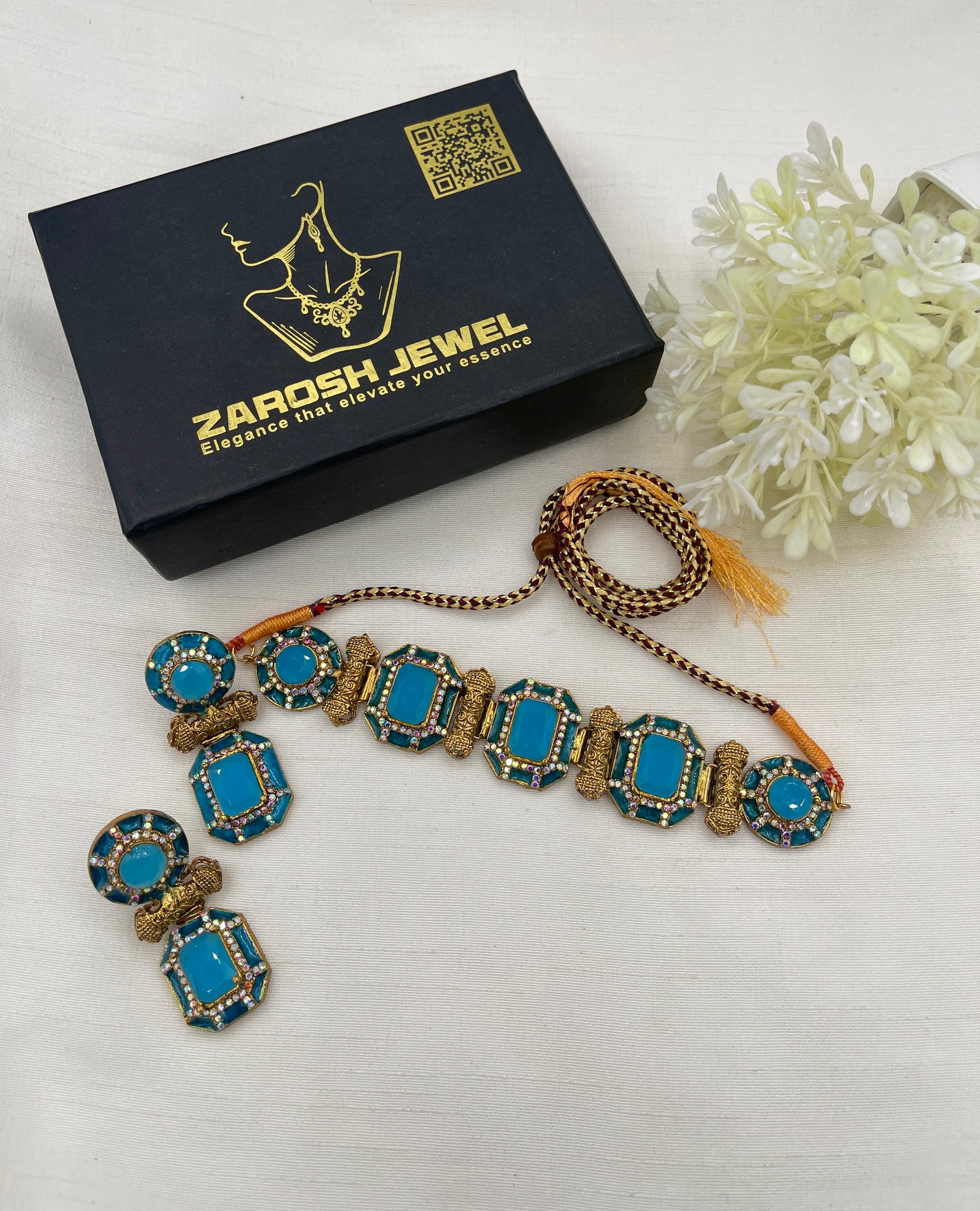 Hala Heritage Choker Set