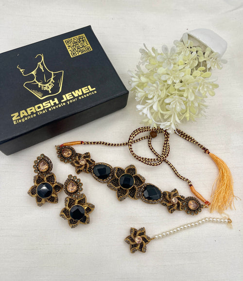 Hameeda Premuim Choker Set
