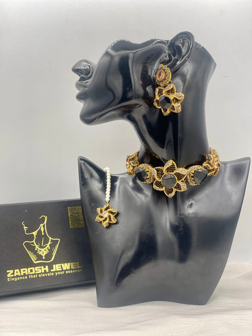 Hameeda Premuim Choker Set