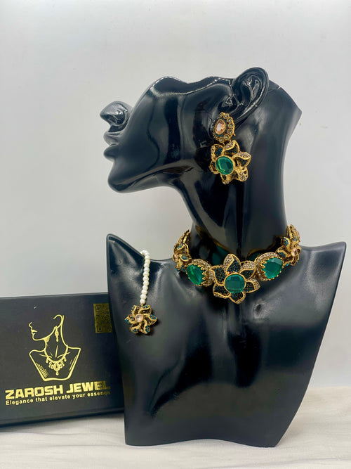 Hameeda Premuim Choker Set