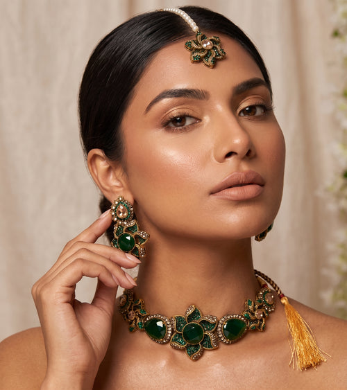 Hameeda Premuim Choker Set