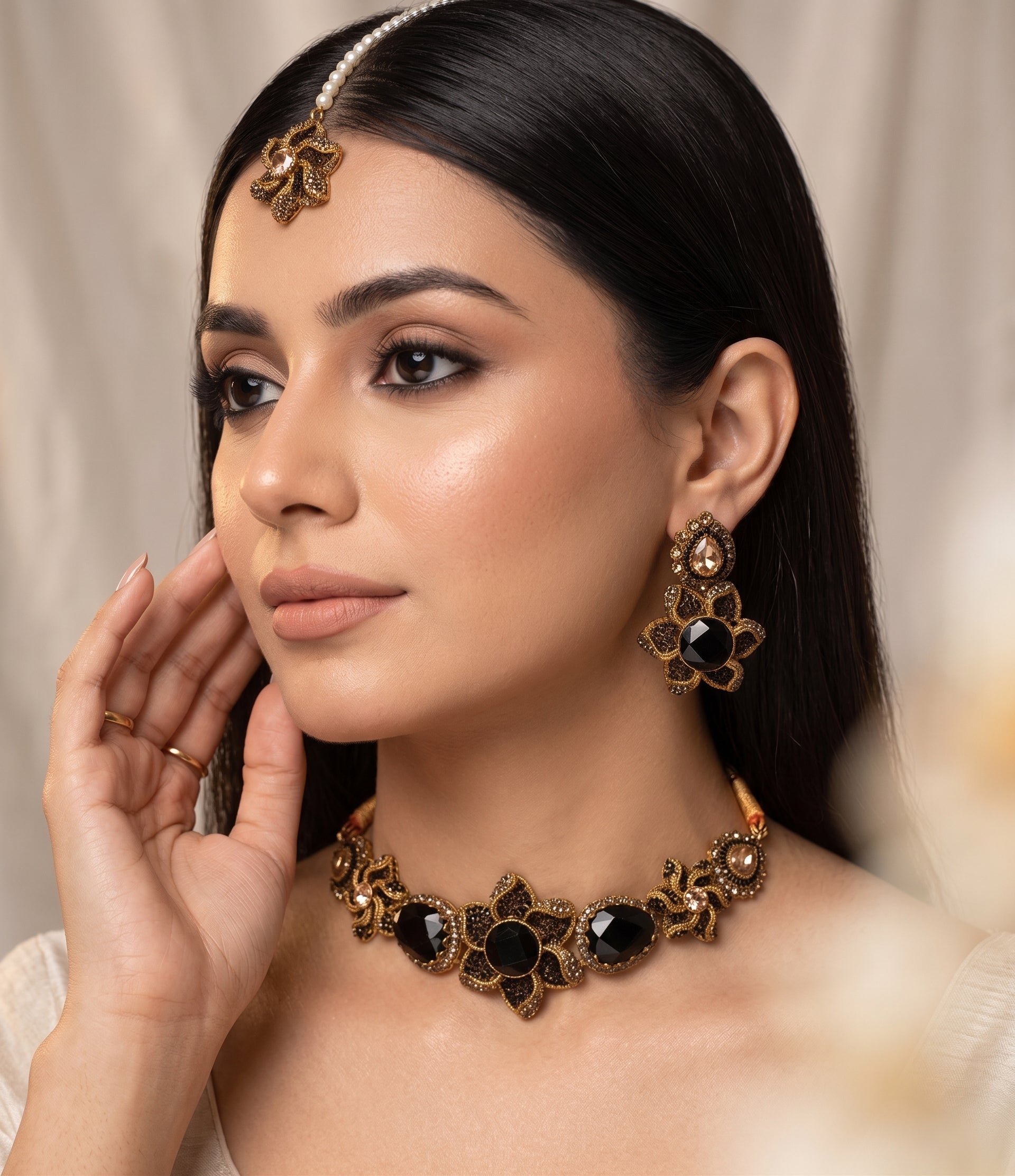 Hameeda Premuim Choker Set