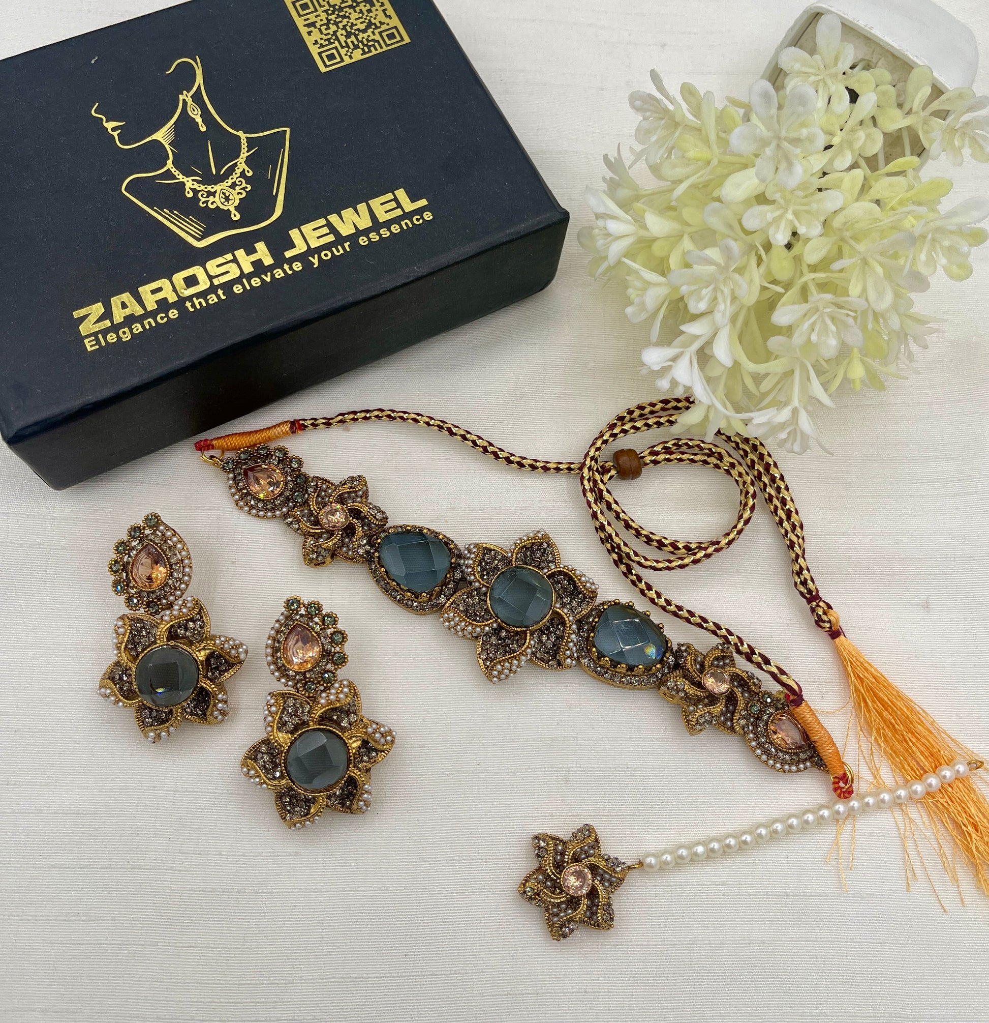 Hameeda Premuim Choker Set
