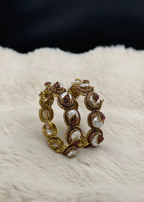 Shop the Hania Bangle Set from Zarosh Jewel