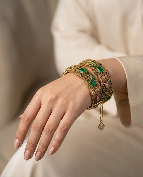 Hawra Adjustable Bangle