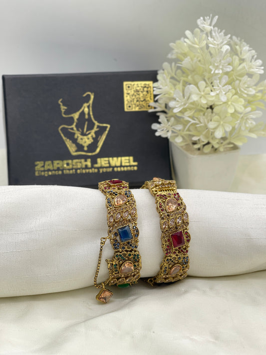 Hawra Adjustable Bangle