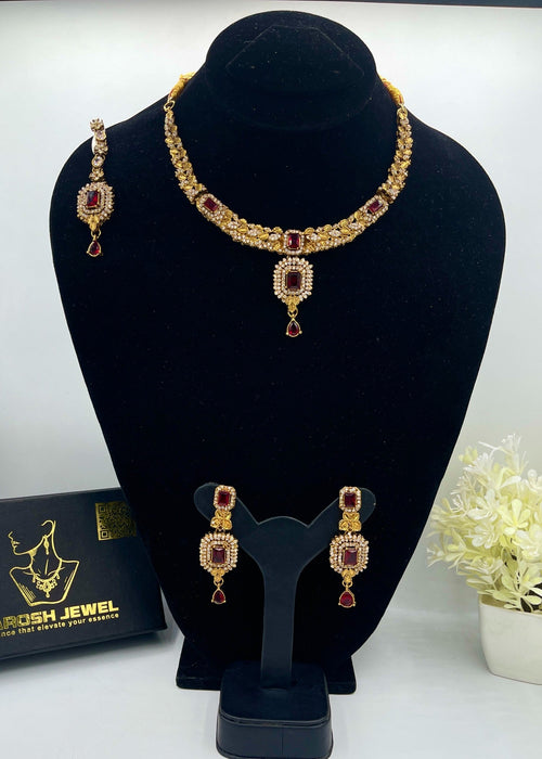 Shop the Hawwa Necklace Set from Zarosh Jewel