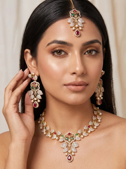 Hazel Necklace Set