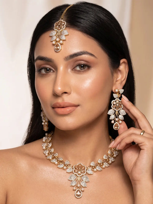 Hazel Necklace Set