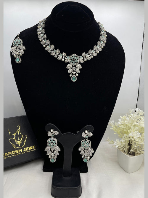 Shop the Hazel Necklace Set from Zarosh Jewel