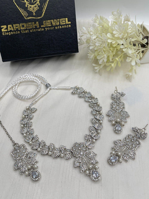 Shop the Hazel Necklace Set from Zarosh Jewel