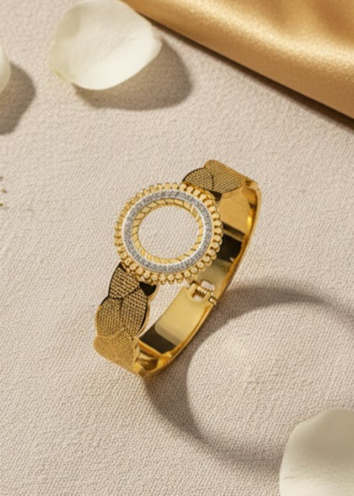Shop the Heritage Circle Motif Gold Bracelet from Zarosh Jewel