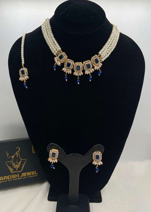 Shop the Heritage Pearl Choker Set from Zarosh Jewel
