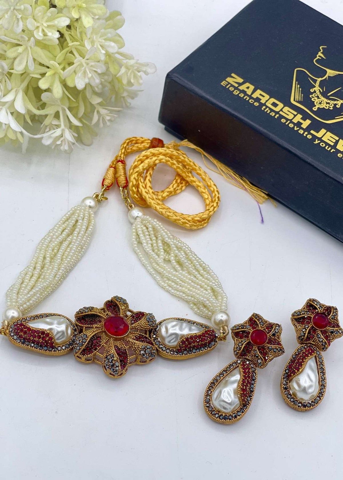 Shop the Hira Elegance Choker Set from Zarosh Jewel