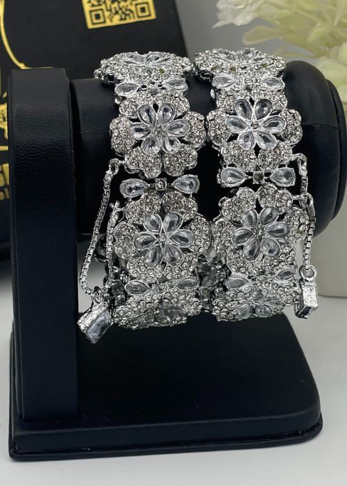 Shop the Hooram Openable Bangles from Zarosh Jewel