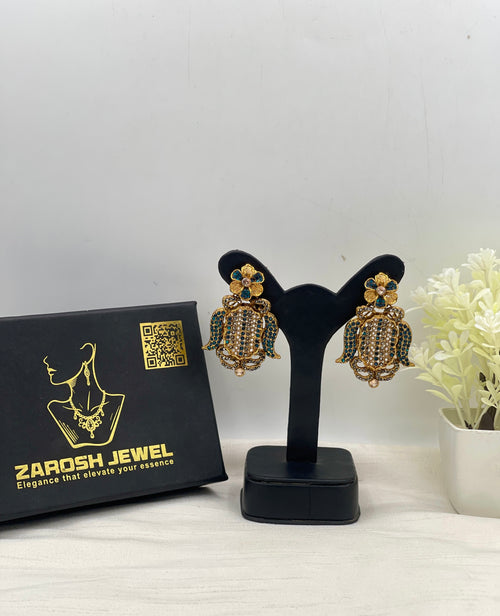 Huda Earring