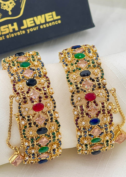 Shop the Humaira Openable Bangle Set from Zarosh Jewel