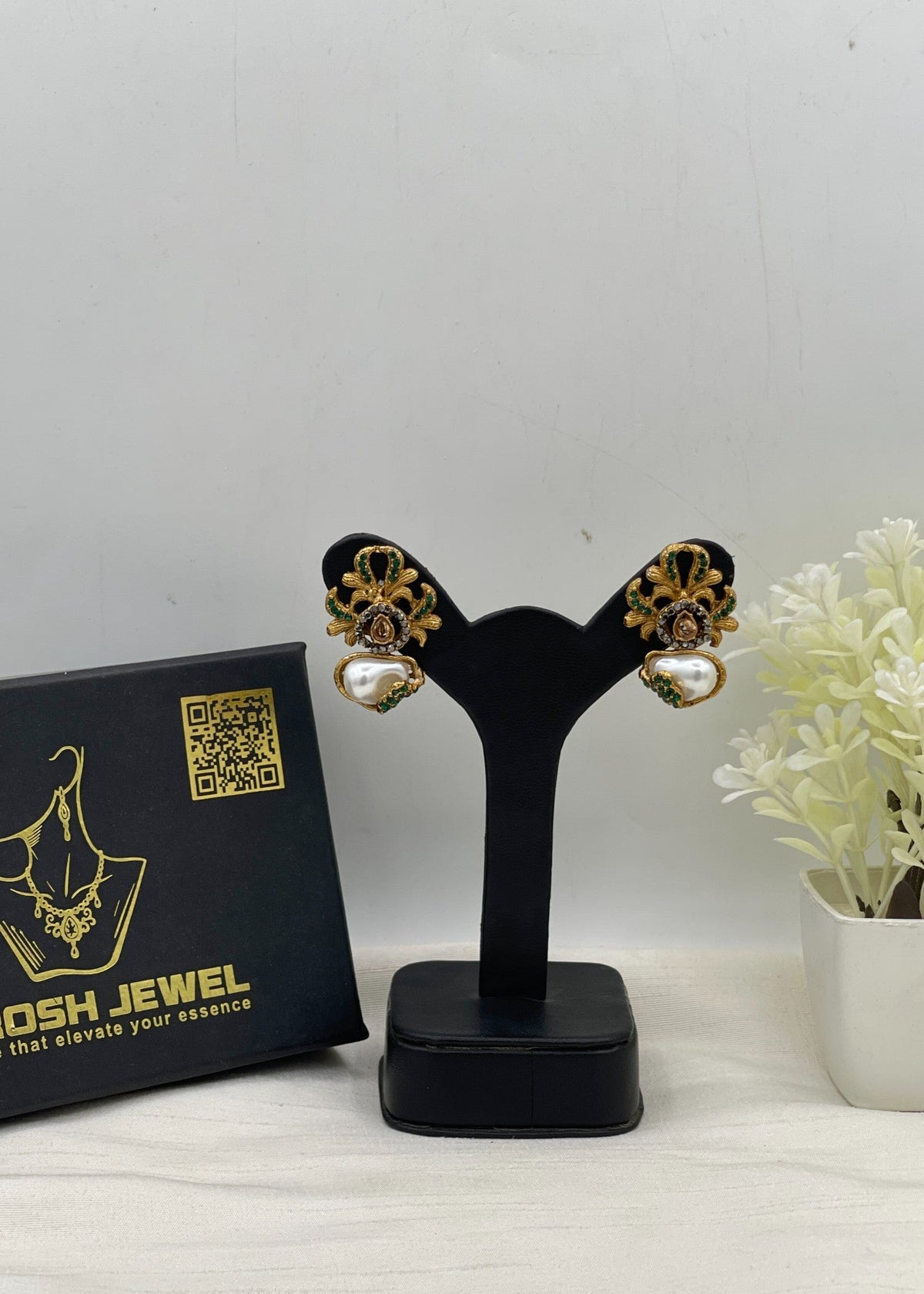 Shop the Inas Premium Earring from Zarosh Jewel