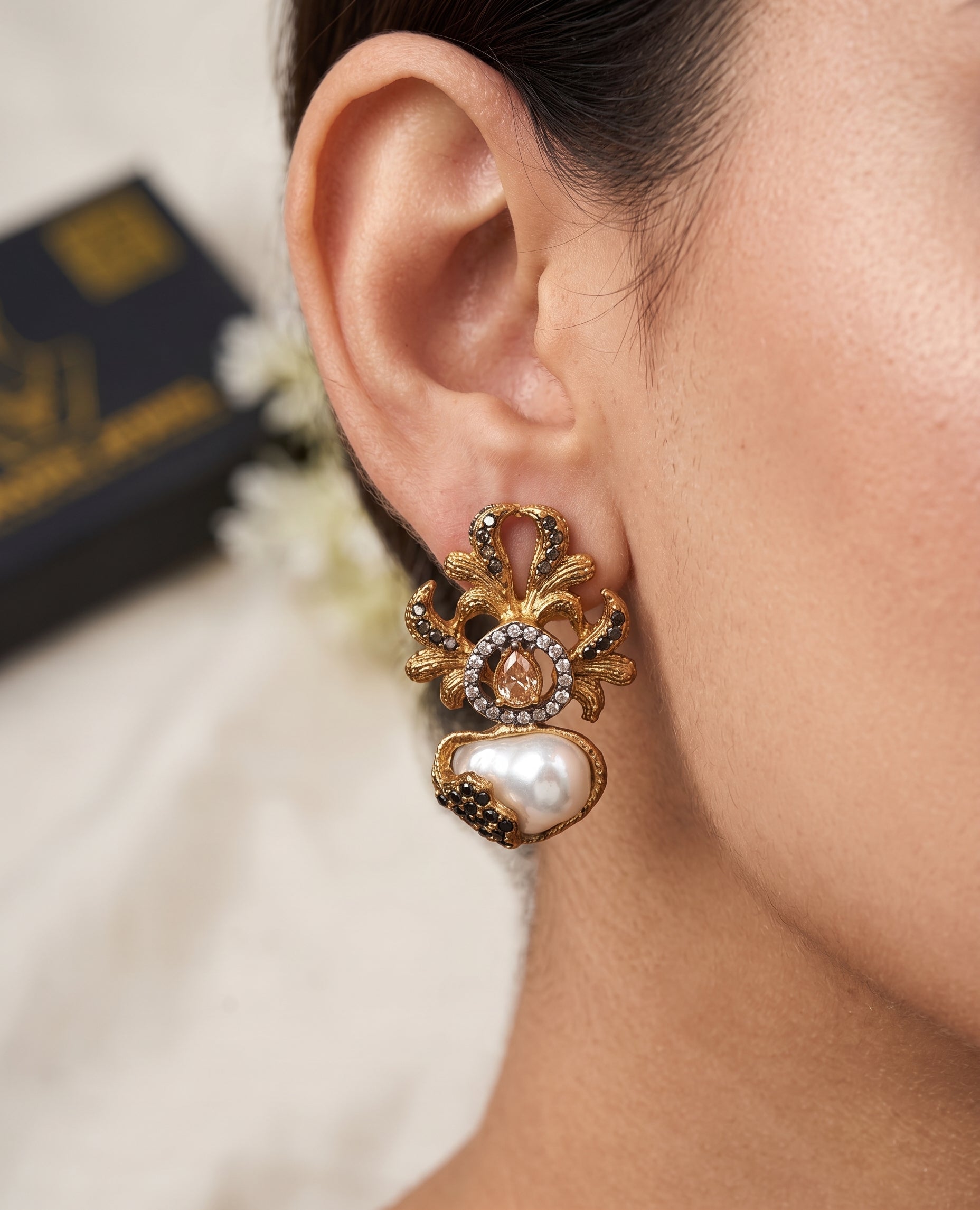 Inas Premium Earring