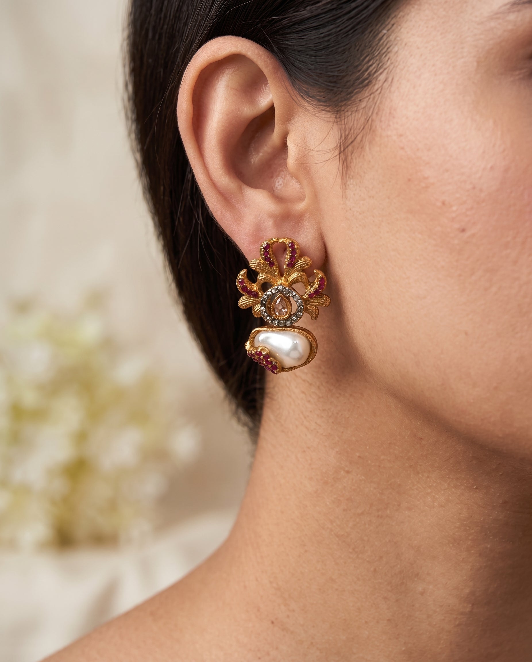 Inas Premium Earring