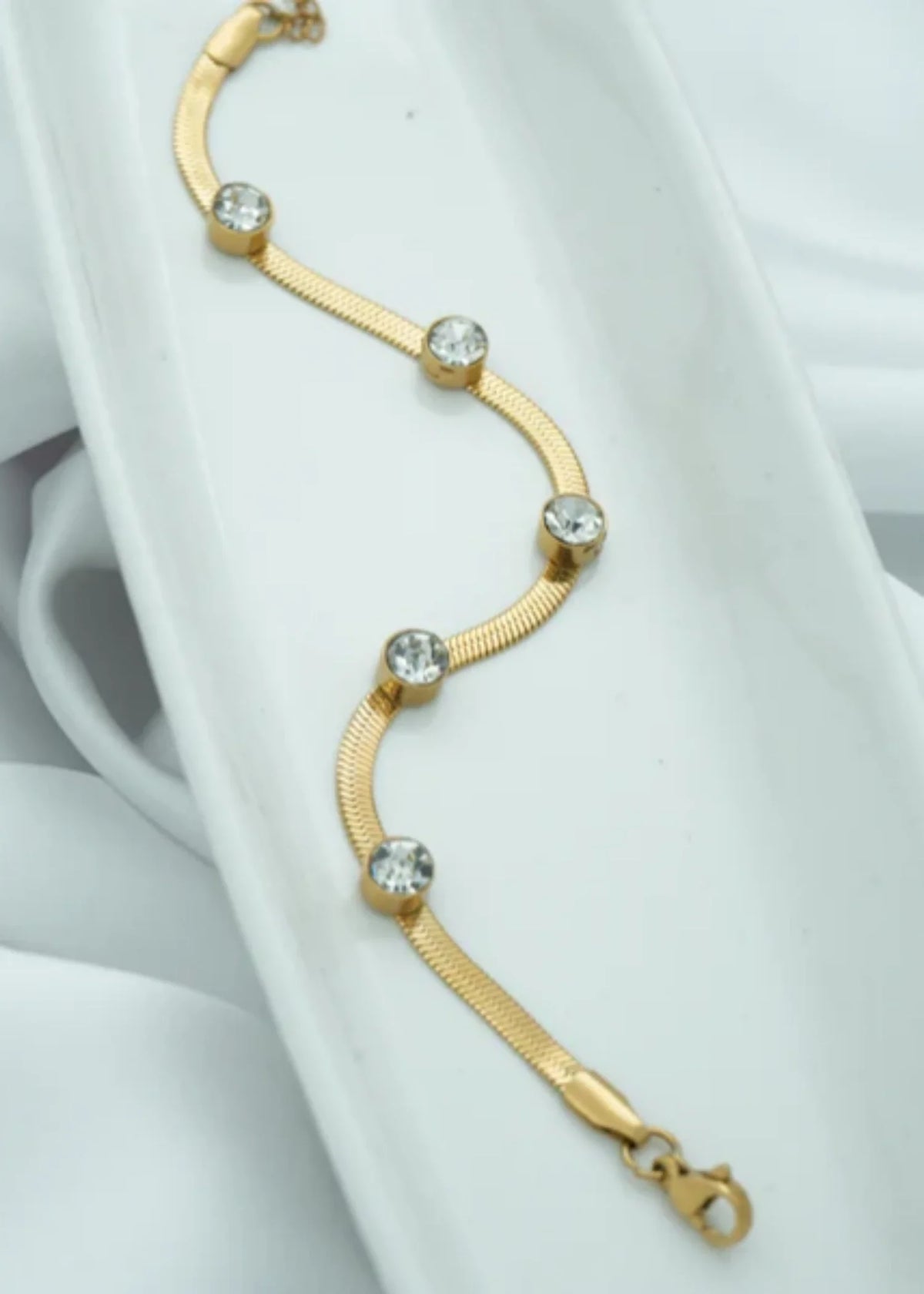Shop the Insha Gold Bracelet from Zarosh Jewel