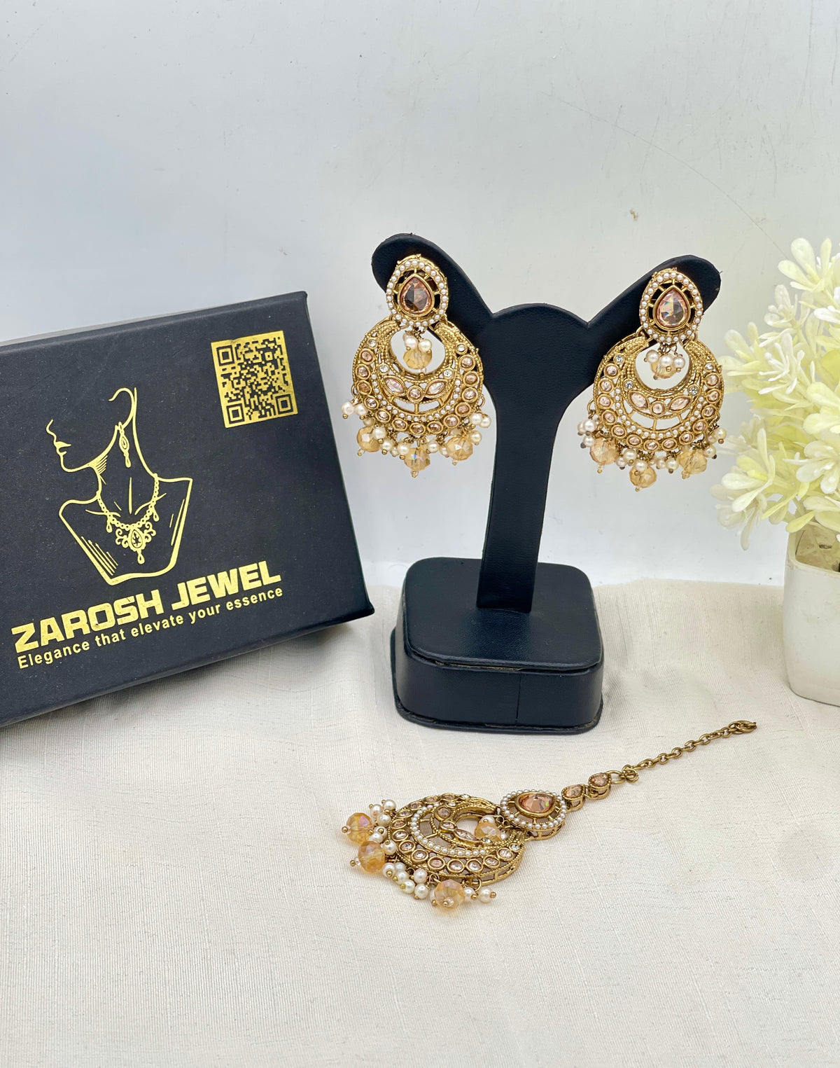 Shop the Inshirah Heritage Earring Tikka from Zarosh Jewel