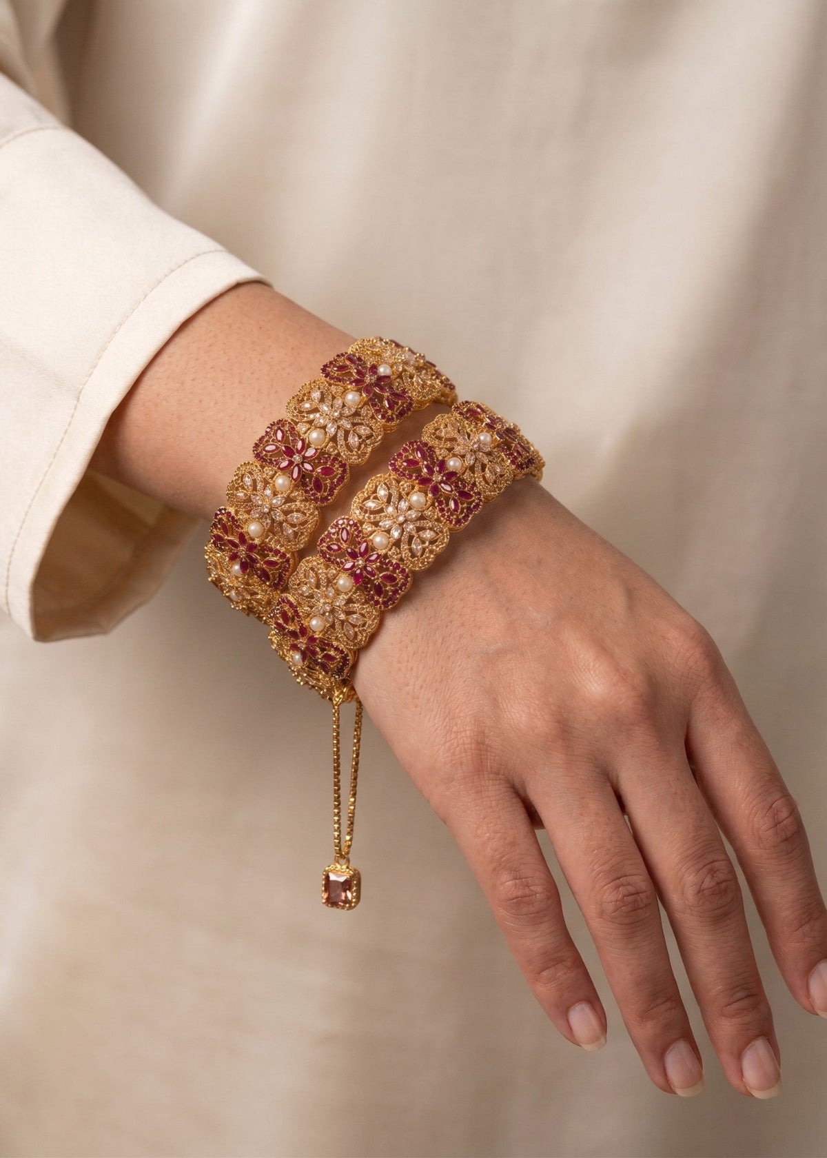 Iqra Royal Pearl Floral Karas by Zarosh Jewel