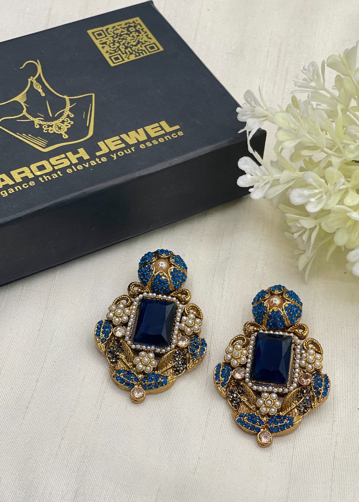 Shop the Jamiya Traditional Jhumka from Zarosh Jewel