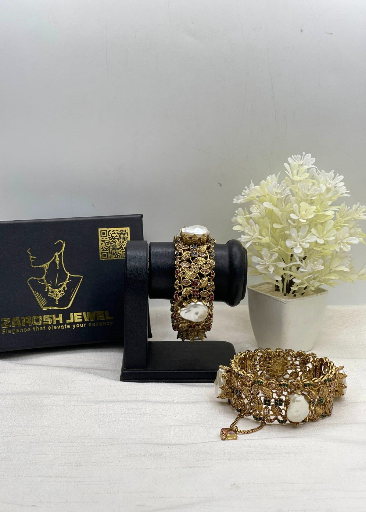 Shop the Jannah Openable Bangle from Zarosh Jewel