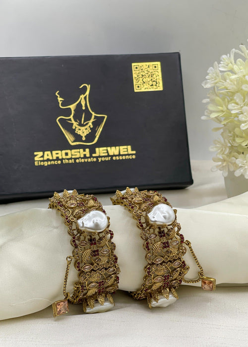 Shop the Jannah Openable Bangle from Zarosh Jewel