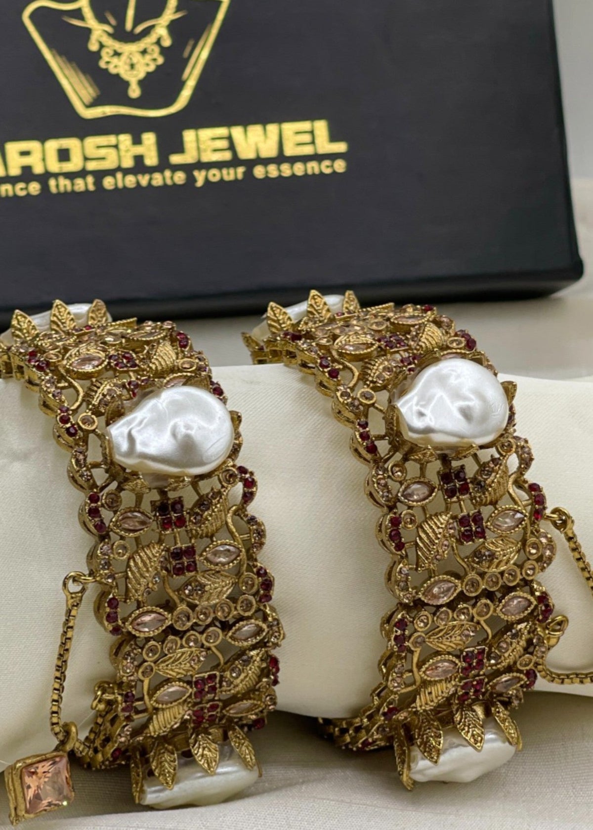 Shop the Jannah Openable Bangle from Zarosh Jewel