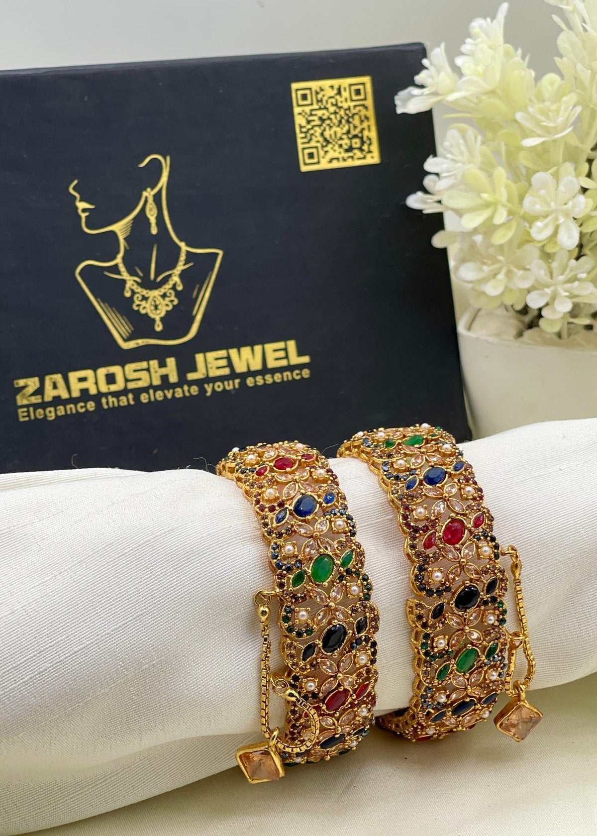 Shop the Jasmin Antique Kara Set from Zarosh Jewel