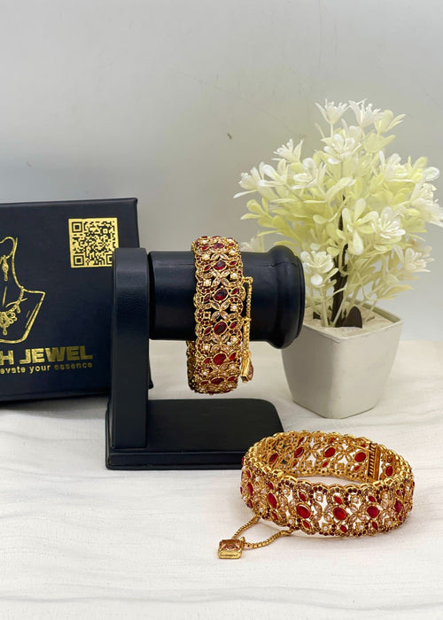 Shop the Jasmin Antique Kara Set from Zarosh Jewel