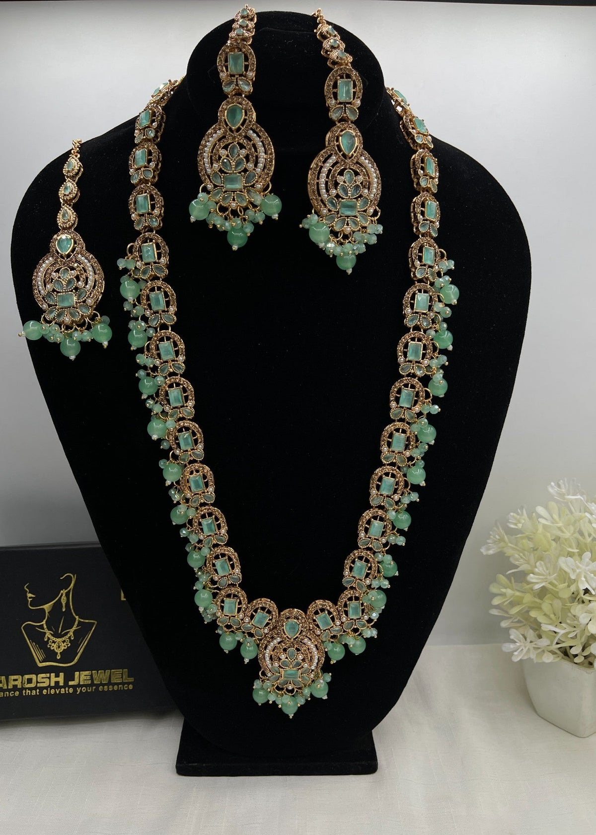 Shop the Jawaria Long Mala Set from Zarosh Jewel