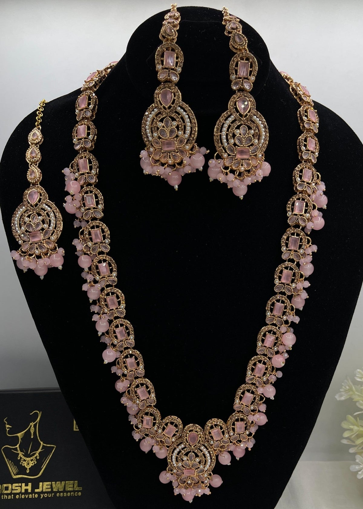 Shop the Jawaria Long Mala Set from Zarosh Jewel