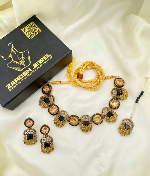 Shop the Jawayriya Heritage Necklace from Zarosh Jewel