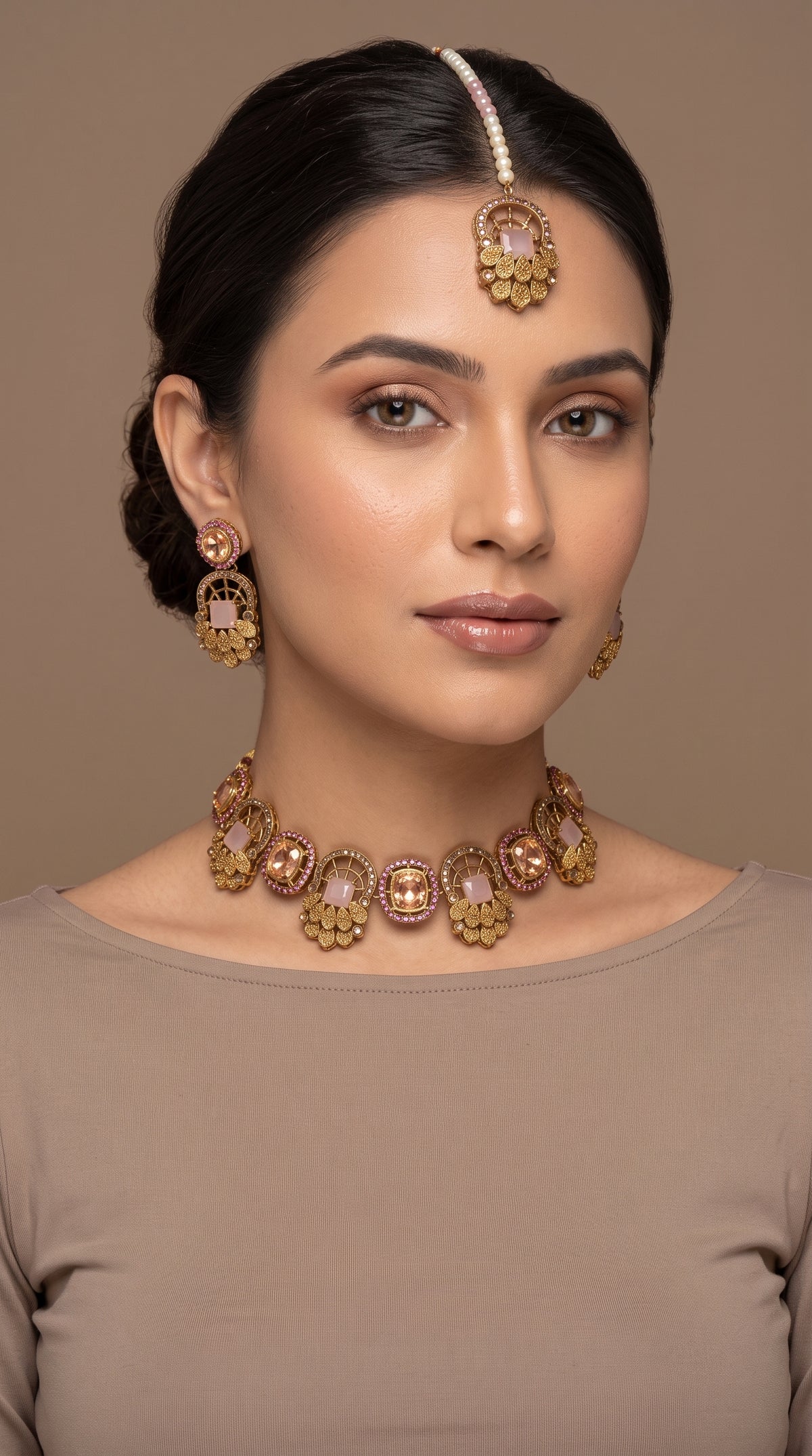 Shop the Jawayriya Heritage Necklace from Zarosh Jewel