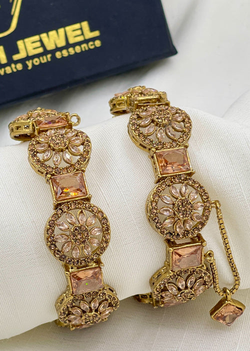 Shop the Jiya Openable Bangle Set from Zarosh Jewel