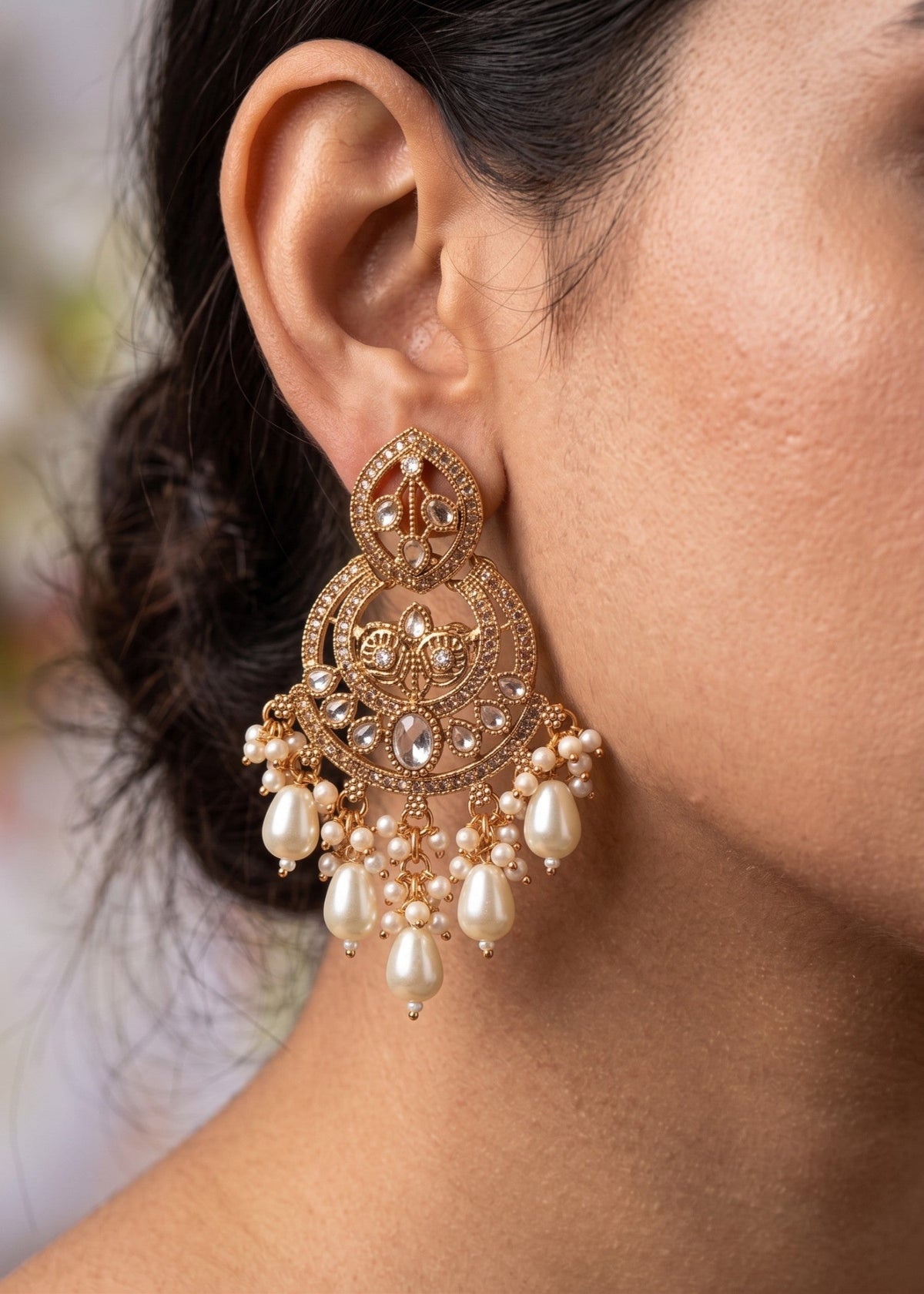 Shop the Jowhara Elegent Earring from Zarosh Jewel