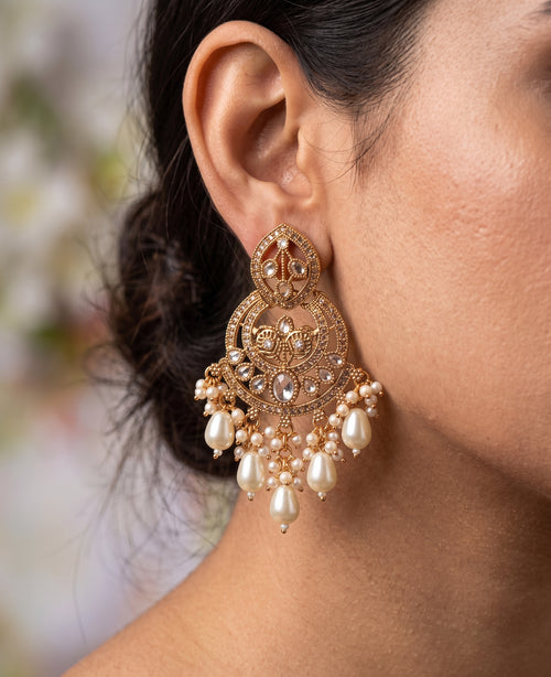 Jowhara Elegent Earring