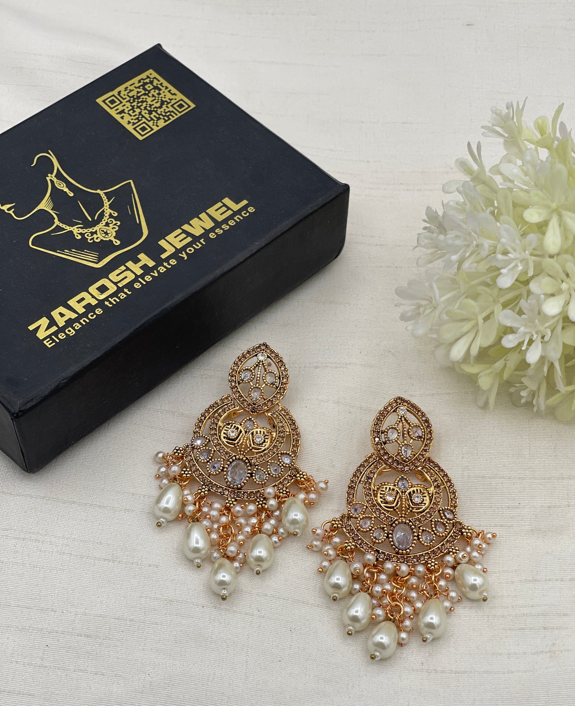 Jowhara Elegent Earring