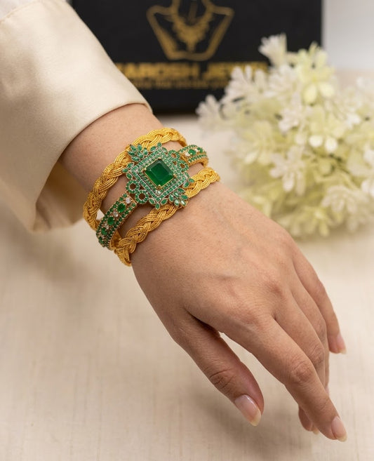 Juwayriyah Adjustable Bangles by Zarosh Jewel