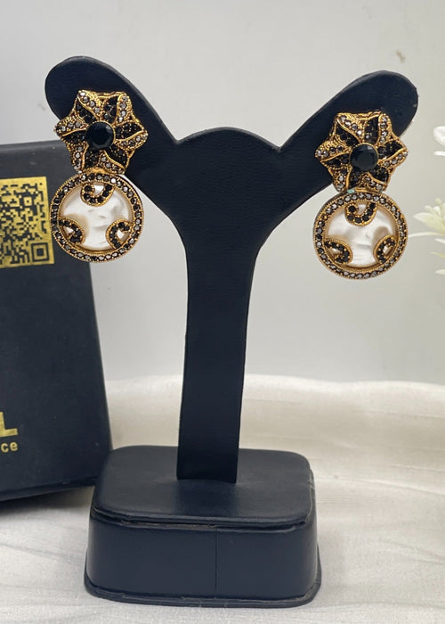 Shop the Kashaf Earring from Zarosh Jewel