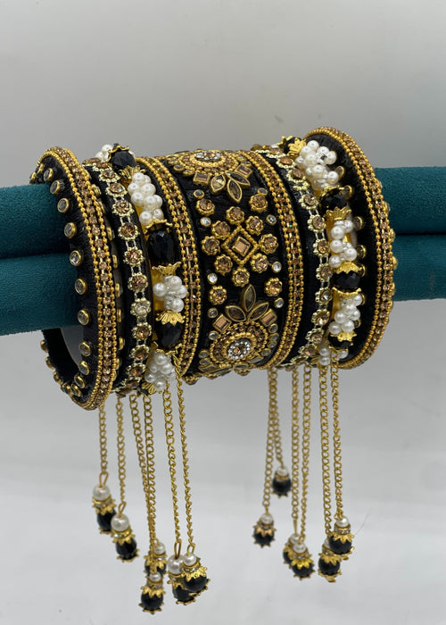 Shop the Kavya Bangle Set from Zarosh Jewel