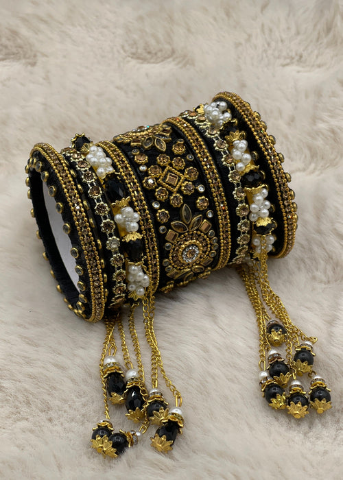 Shop the Kavya Bangle Set from Zarosh Jewel