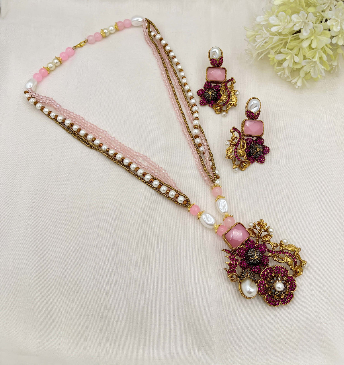 Shop the Kawthar Elegent Malla from Zarosh Jewel