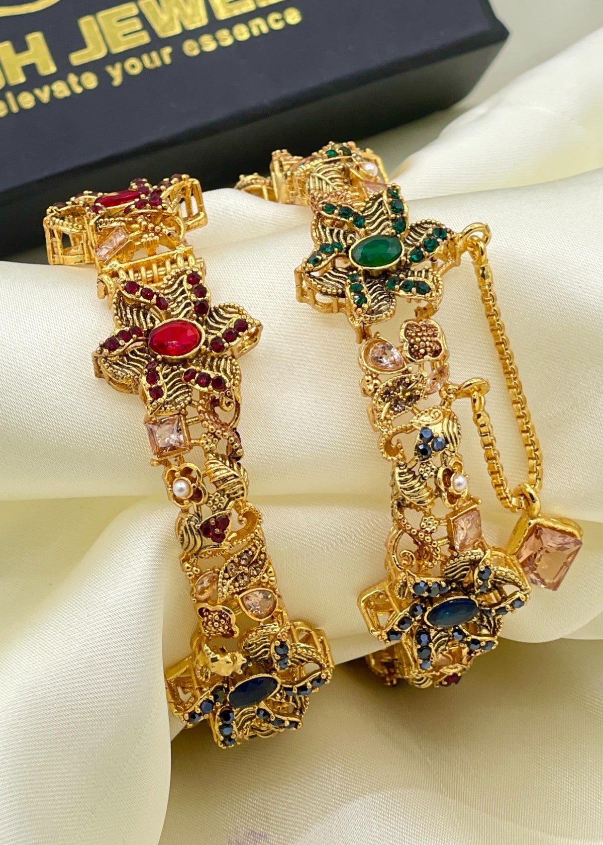 Shop the Kissa Openable Bangle Set from Zarosh Jewel