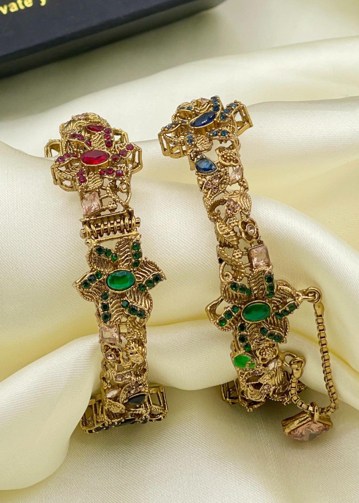 Shop the Kissa Openable Bangle Set from Zarosh Jewel