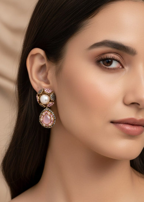 Shop the Kundan Pearl Drop Earrings from Zarosh Jewel